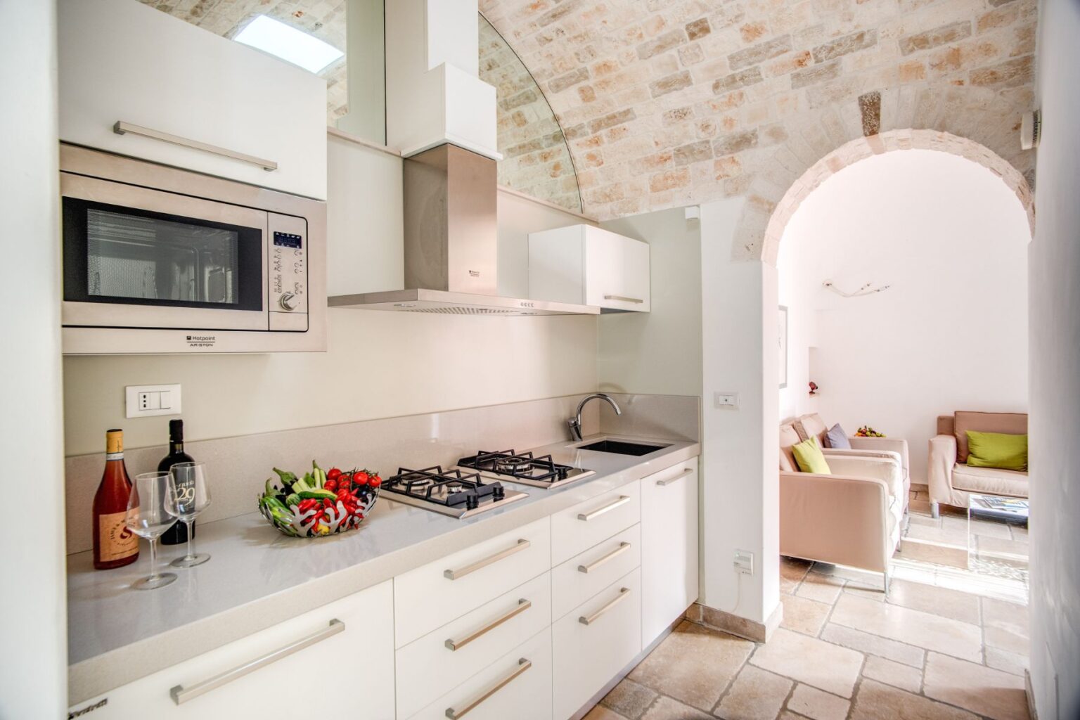 Twin Courtyard Trulli | Puglia image 6 | Only on SopranoVillas