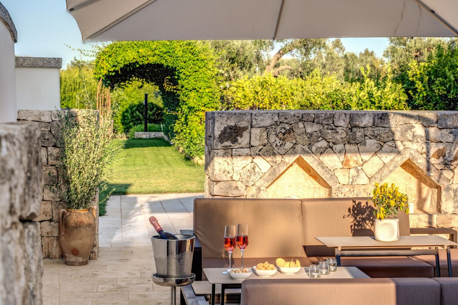 Twin Courtyard Trulli | Puglia image 19 | Only on SopranoVillas