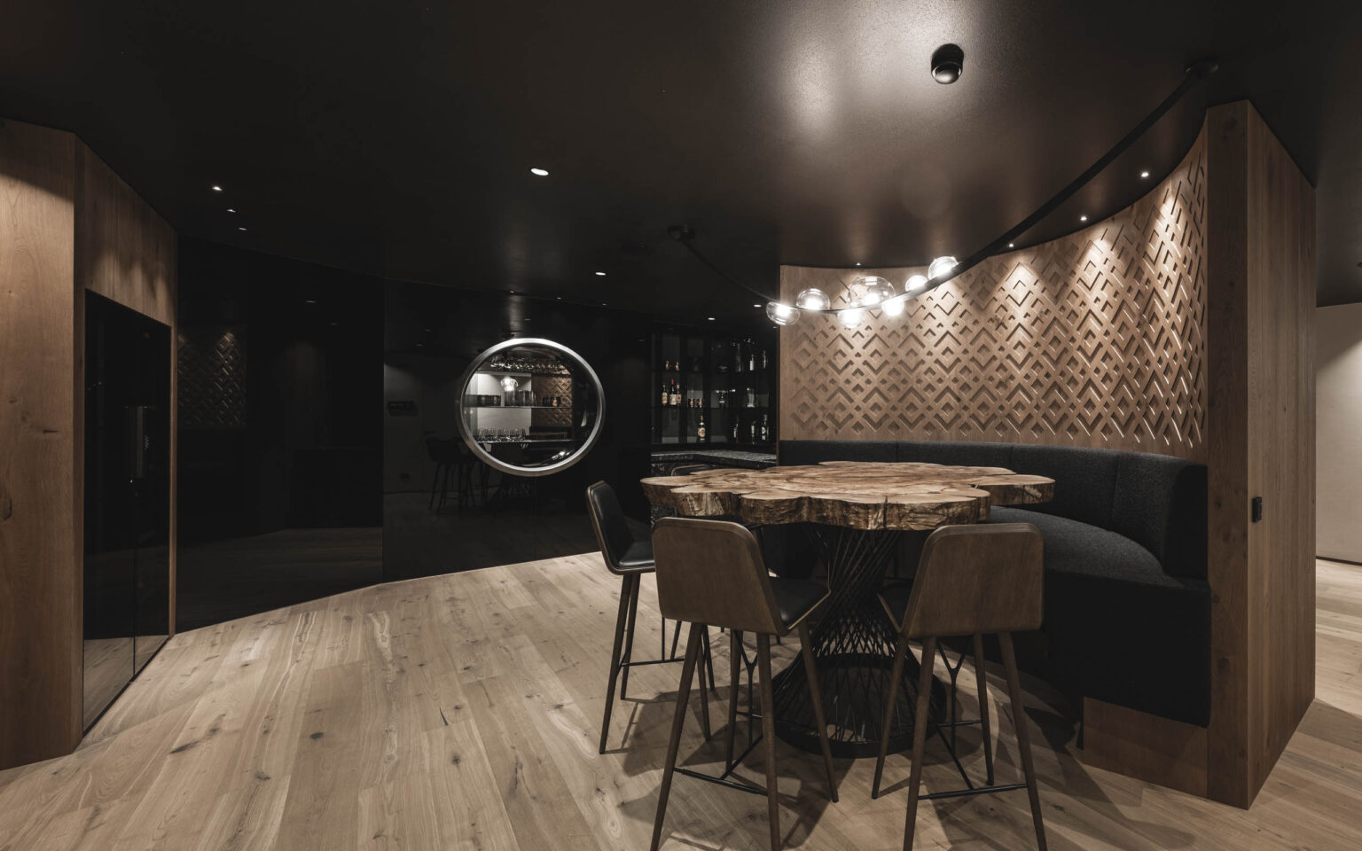 Selva Di Val Gardena Chalet image 35 | Only on SopranoVillas