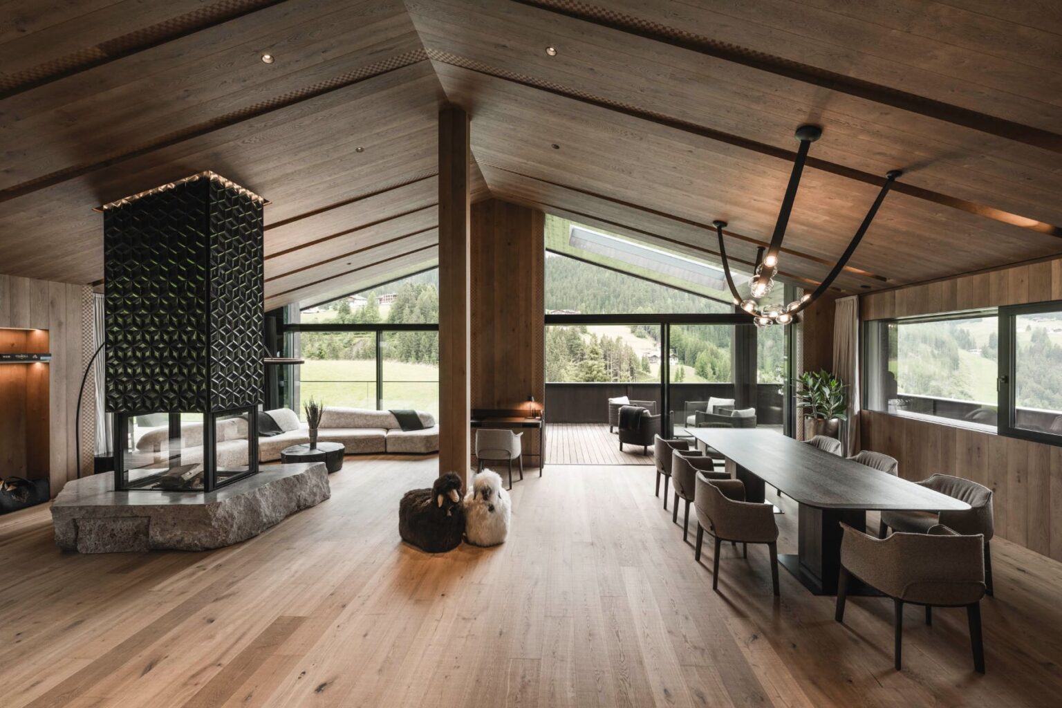Selva Di Val Gardena Chalet image 8 | Only on SopranoVillas