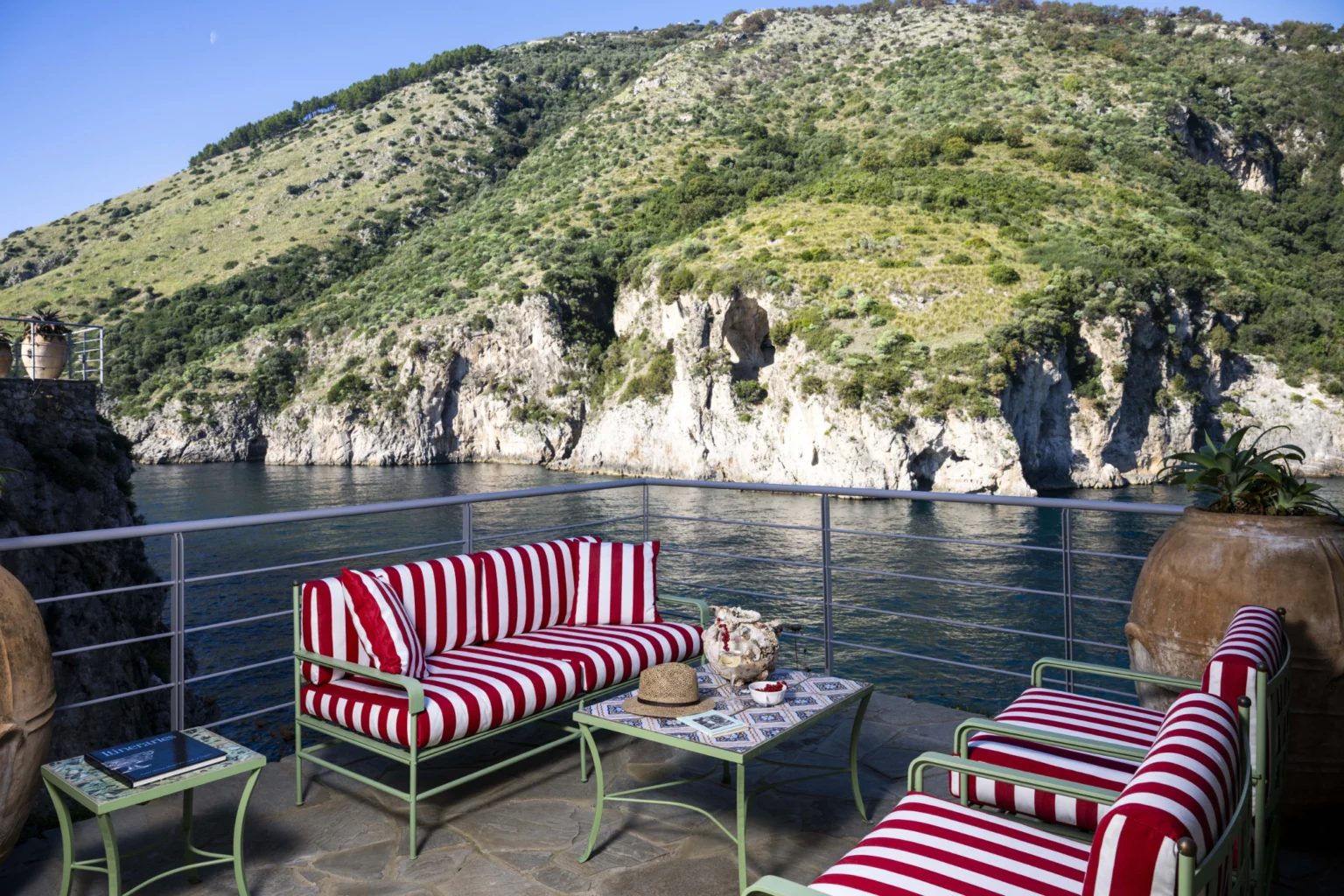 Exclusive Isca Private Island | Amalfi Coast image 34 | Only on SopranoVillas