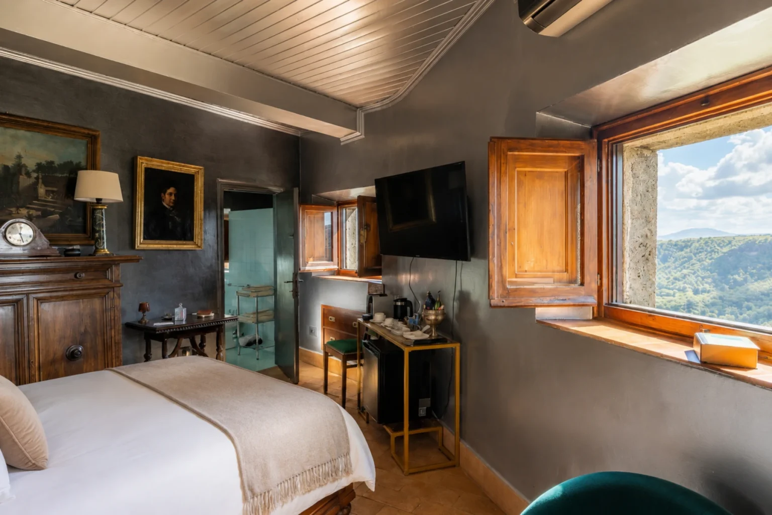 Bagnoregio Historic Residence | Lazio image 13 | Only on SopranoVillas