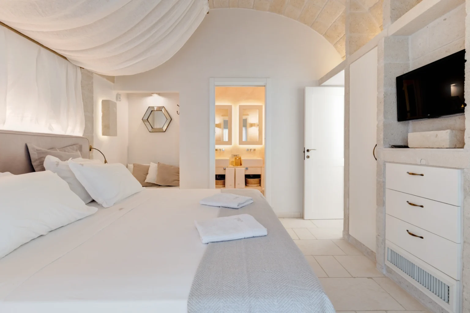 Ostuni Exclusive Estate | Puglia image 13 | Only on SopranoVillas