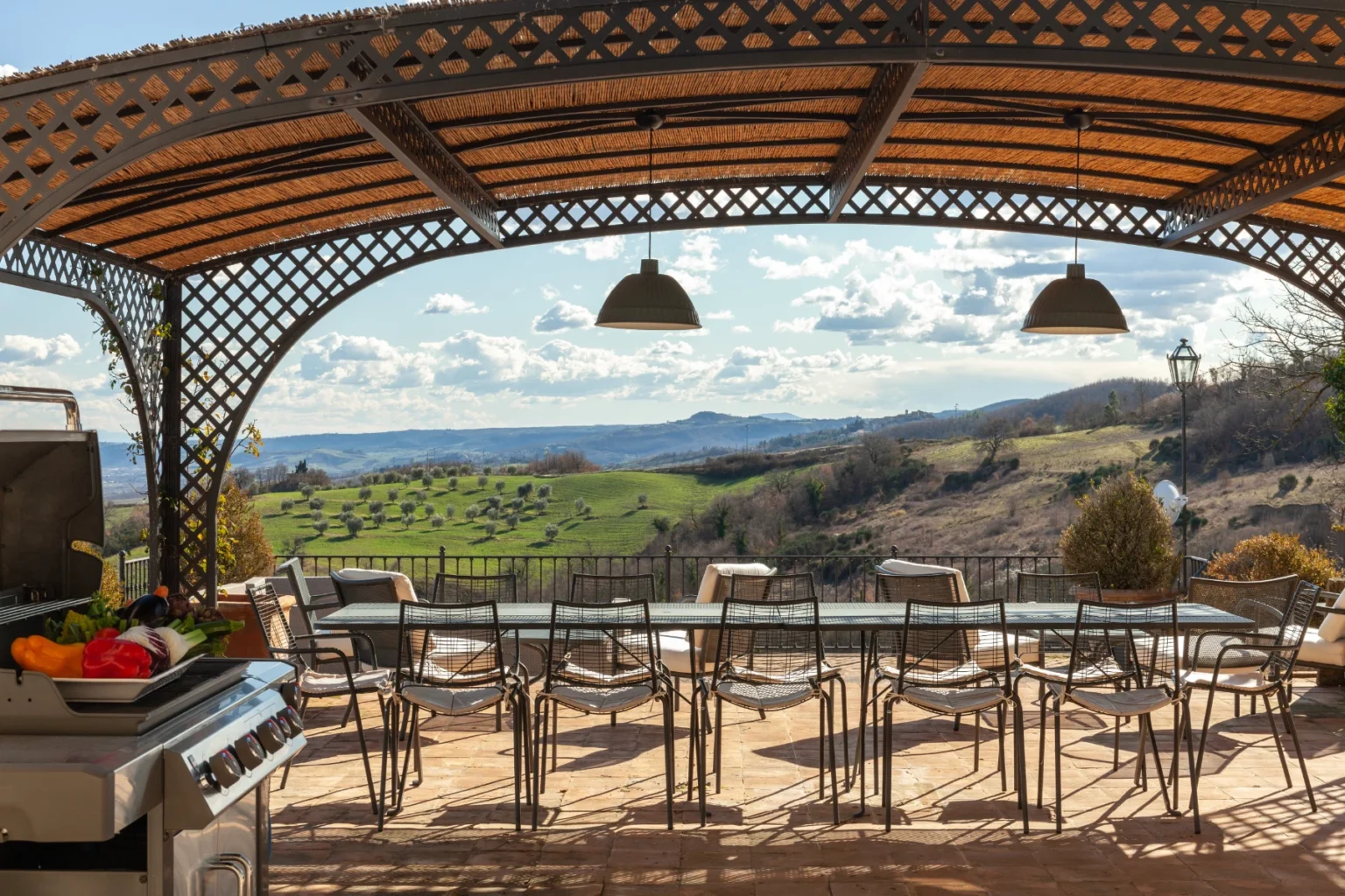 Bisenzio_Elegant_Farmhouse_Outdoor_Dining_Gazebo_BBQ_Area.webp | Only on SopranoVillas