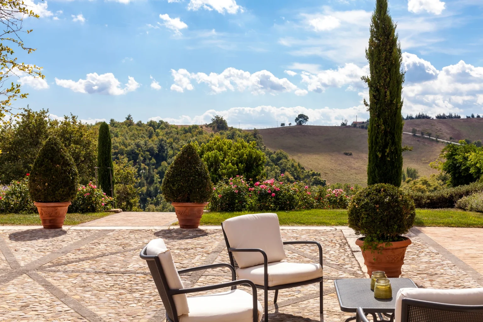 Bisenzio_Historic_Tower_Panoramic_Terrace_Countryside_Views.webp | Only on SopranoVillas