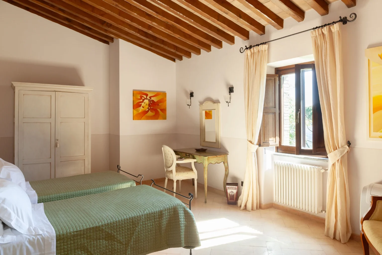 Bisenzio_Historic_Tower_Twin_Bedroom_Traditional_Furnishings.webp | Only on SopranoVillas