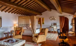  | Only on SopranoVillas