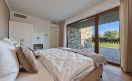 | Only on SopranoVillas